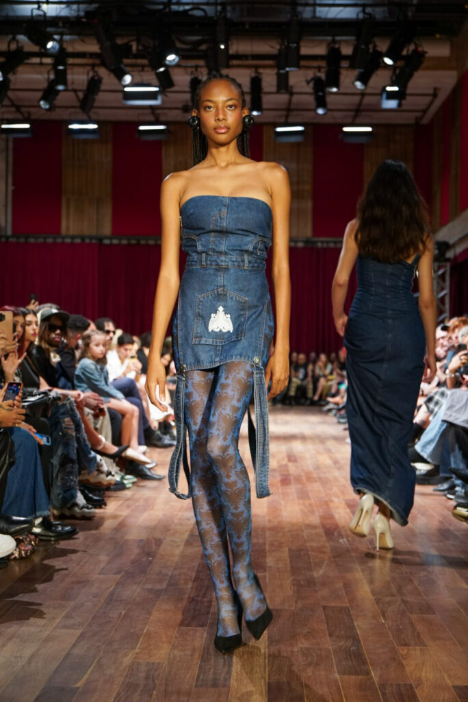 Cavalera retorna às passarelas com desfile 2